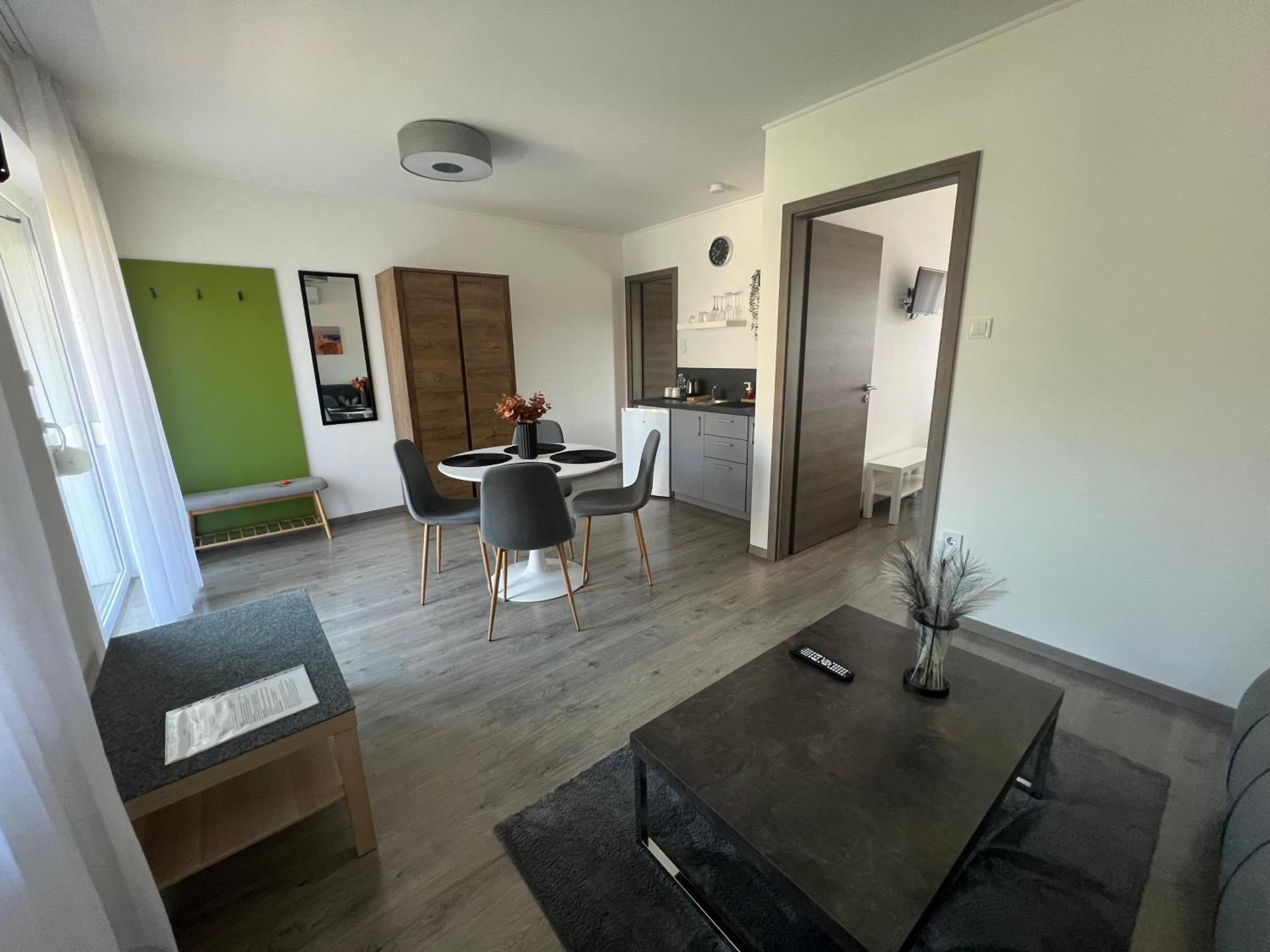 Sophia Apartman Goedoello エクステリア 写真
